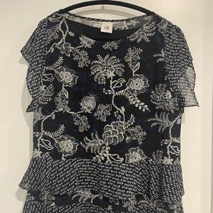 CAbi Navy and White Floral Women's Top size M